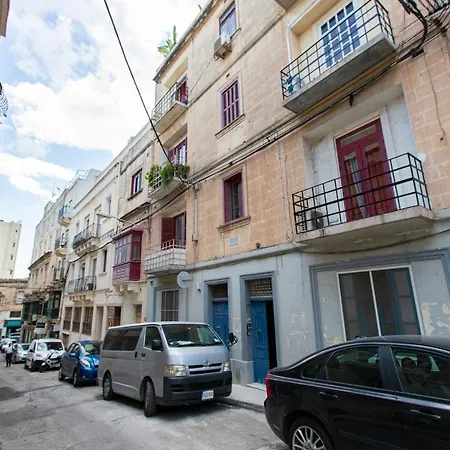 Lovely Flat-hosted By Sweetstay Sliema