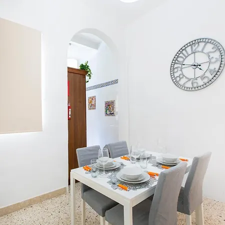 Lovely Flat-hosted By Sweetstay * Sliema