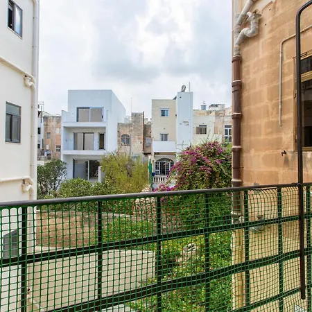 Lovely Flat-hosted By Sweetstay Apartament Sliema